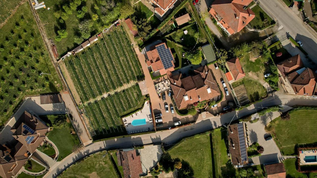 La Rosa Gialla Bio Apartments & Rooms Barolo Εξωτερικό φωτογραφία