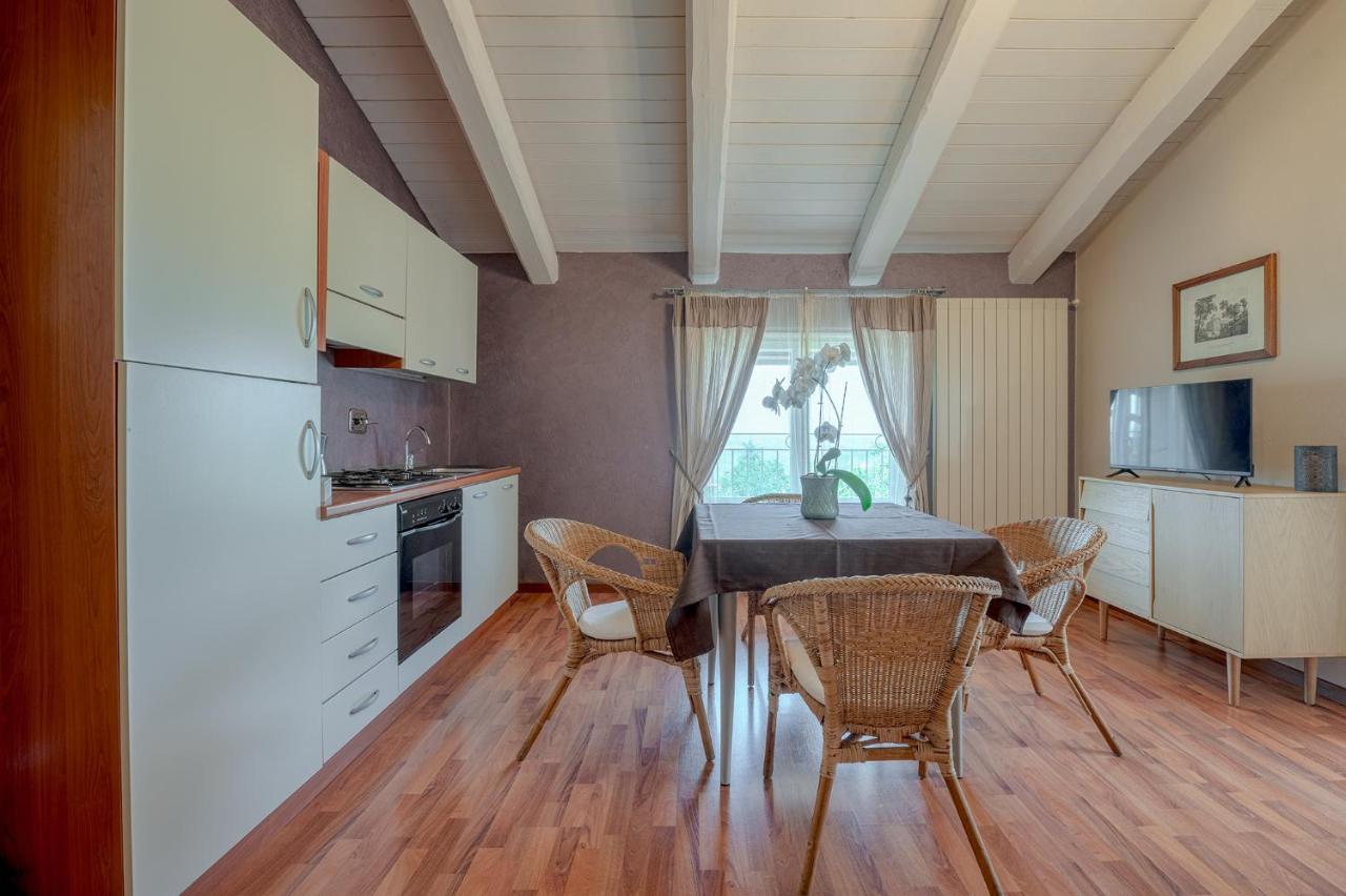 La Rosa Gialla Bio Apartments & Rooms Barolo Εξωτερικό φωτογραφία