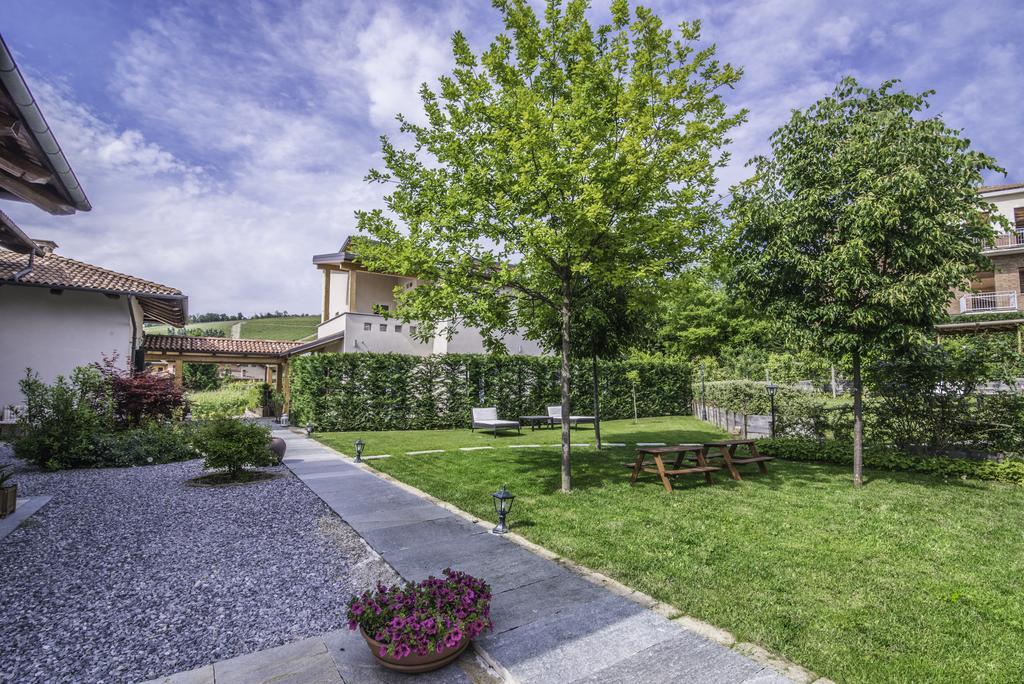 La Rosa Gialla Bio Apartments & Rooms Barolo Εξωτερικό φωτογραφία